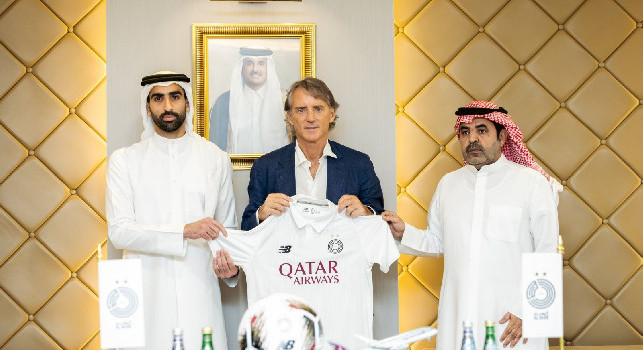 UFFICIALE - Roberto Mancini riparte dal Qatar: &egrave; il nuovo allenatore dell'Al Sadd | FOTO