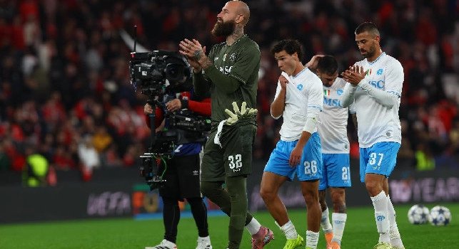 Sì, c’è un problema chiamato “partite in trasferta”. Il dato del Napoli allenato da Conte