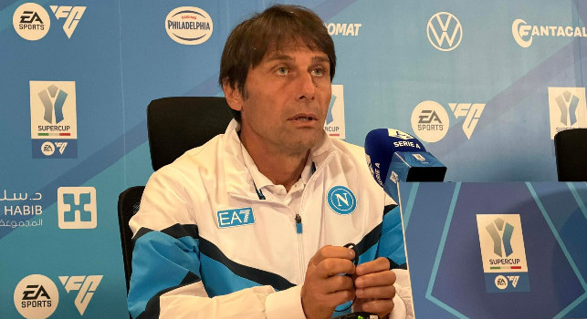 Antonio Conte in conferenza stampa