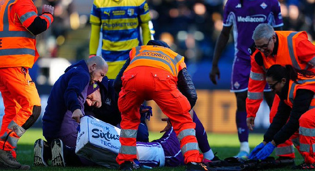 Attimi di paura in Parma-Fiorentina, brutto contrasto e il silenzio cala sugli spalti
