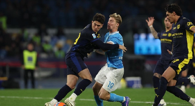 CorSera - Il Napoli ha picchi altissimi e bassi preoccupanti! Ha gettato punti, dovrà cominciare a guardarsi dietro