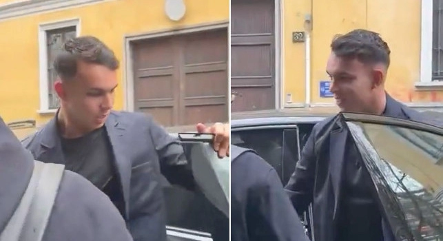 Giovane-SSC Napoli, iniziate le visite mediche! Il brasiliano: Sono molto contento | VIDEO