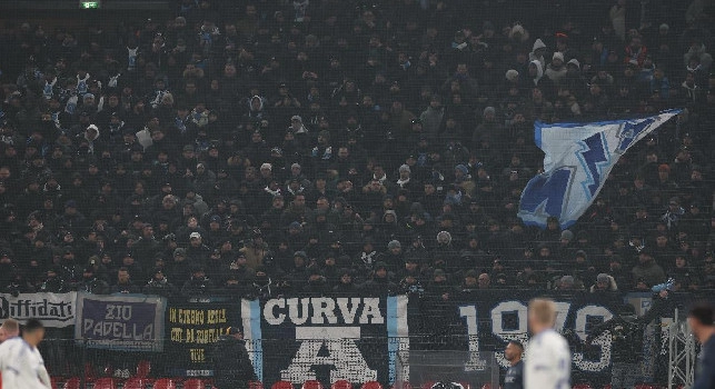 Un centinaio di tifosi del Napoli a Bergamo nonostante la trasferta vietata! Novità sul settore ospiti