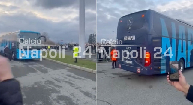 Il Napoli arriva allo Stadium: guardate come viene accolto dai tifosi juventini | VIDEO