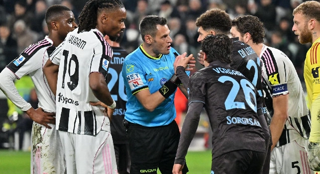 L'arbitro Mariani bocciato: 4,5 in pagella, il mancato rigore non è stato l'unico errore