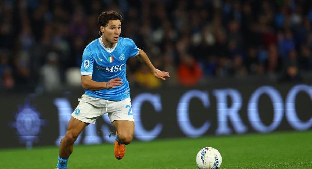 Vergara esulta: Uniti pi&ugrave; che mai! Forza Napoli Sempre | FOTO