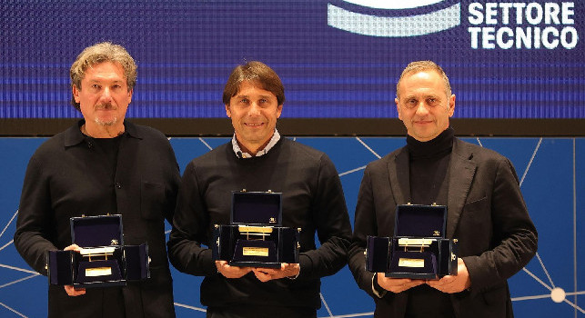 Conte vince la Panchina d'Oro, la SSC Napoli si congratula: Premio meritato dopo uno scudetto storico | FOTO