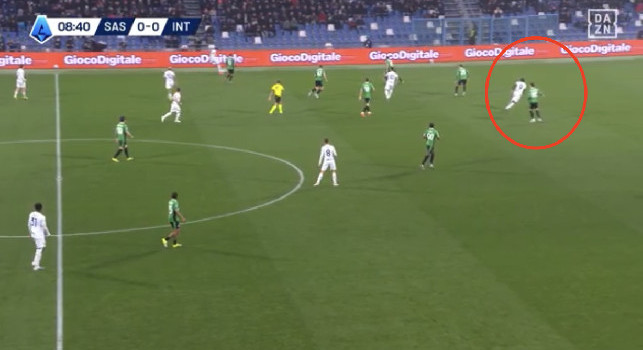Moviola Sassuolo-Inter, gol Bisseck: l'angolo nasce da un fuorigioco di Thuram | FOTO