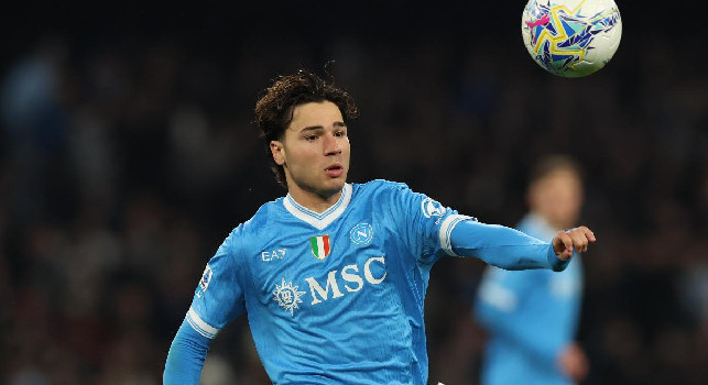 Rinnovo Vergara, Romano: Avanti col Napoli, ma discorso rimandato all'estate