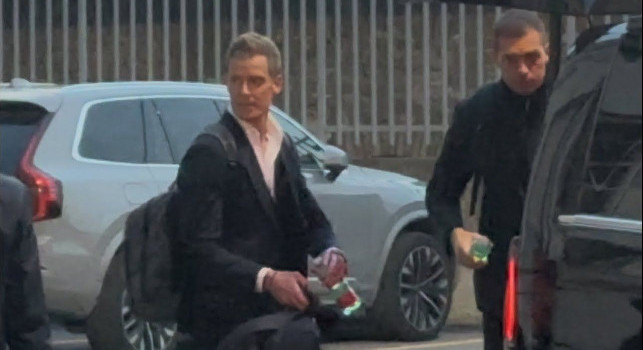 L'arbitro Chiffi rovina Atalanta-Napoli! A fine partita se ne va via cos&igrave; | VIDEO