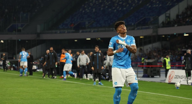 La metamorfosi inattesa di Alisson Santos: è solo il quinto giocatore nella storia del Napoli ad aver raggiunto un particolare dato