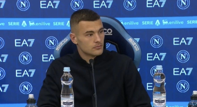Buongiorno in conferenza: Nella carriera di un giocatore ci sono i momenti no, ma ho avuto un grande supporto! Sui rientri di Anguissa e De Bruyne...