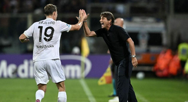 Rasmus Hojlund e Antonio Conte