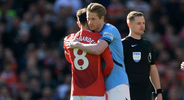 Bruno Fernandes: Se il City &egrave; dove si trova oggi e lo United non ha vinto molti trofei, &egrave; merito di Kevin