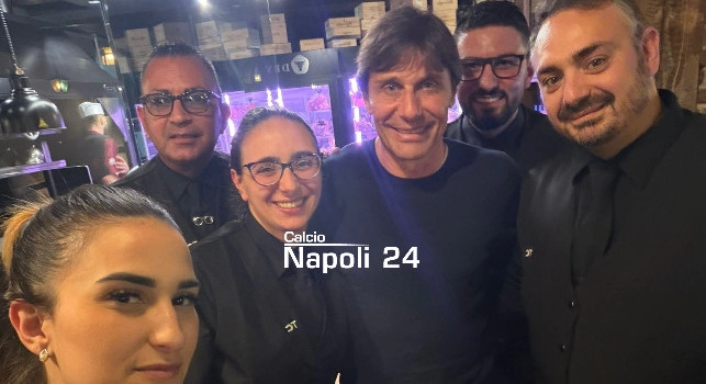Conte a cena da Tavernetta Colauri: il mister è tornato in uno dei suoi ristoranti preferiti di Napoli | FOTO CN24