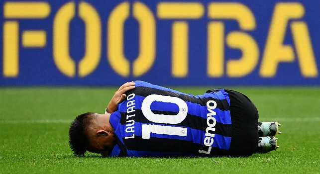 Infortunio Lautaro Martinez, salta il Como: i tempi di recupero