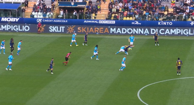 DIRETTA VIDEO - Parma-Napoli 1-0 (1\' Strefezza): Conte cambia Juan Jesus