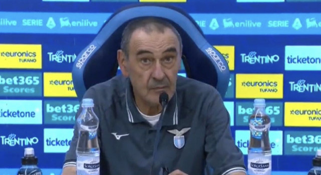 Sarri in conferenza: Ritorno a Napoli? Mi fa piacere, ma &egrave; un'idea remota! Qui abbiamo fatto un viaggio bellissimo, quando entro in questo stadio l'emozione &egrave; forte