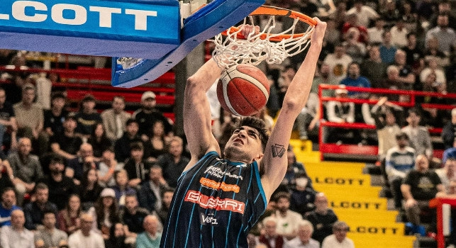 Guerri Napoli, Caruso: Repesa è venuto qui per salvare la situazione, ti gasa! Se facciamo il nostro dovere chi ci vieta di sognare i playoff?