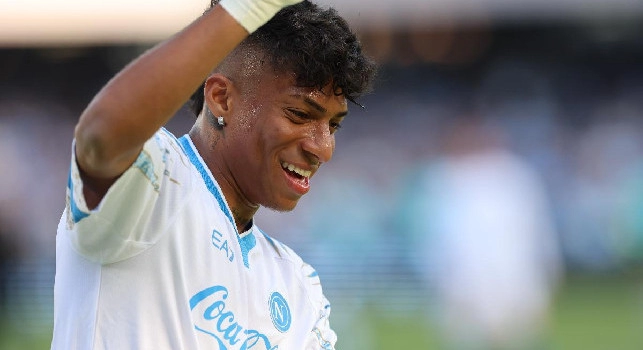 Romano annuncia: La SSC Napoli ha riscattato oggi Alisson Santos! Le cifre