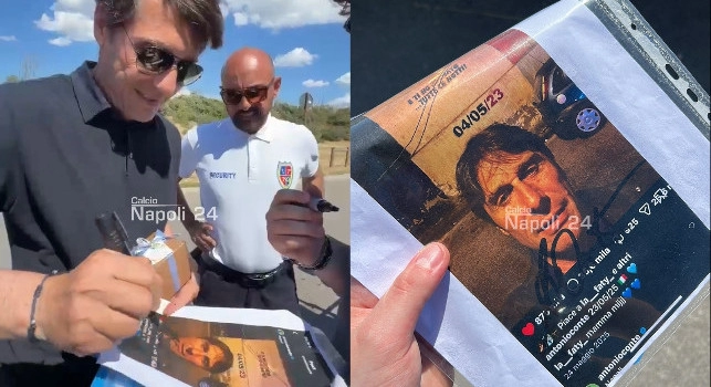 Conte accontenta i tifosi dopo il penultimo allenamento col Napoli: un autografo è già storia | VIDEO CN24