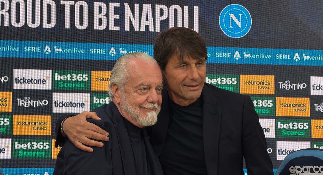 Grazie, Mister!. La SSC Napoli saluta Conte: il post di ringraziamento sui social | FOTO