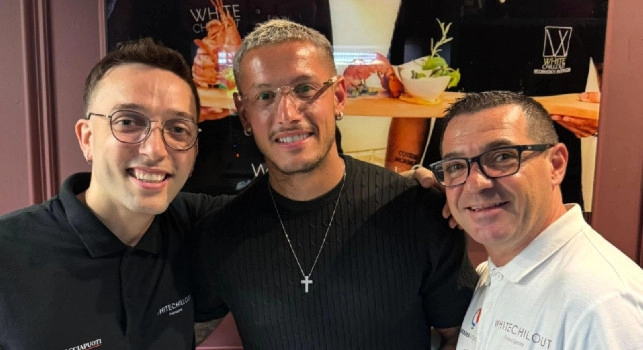 Serata di relax e buona cucina: Mazzocchi a cena a Pozzuoli | FOTO