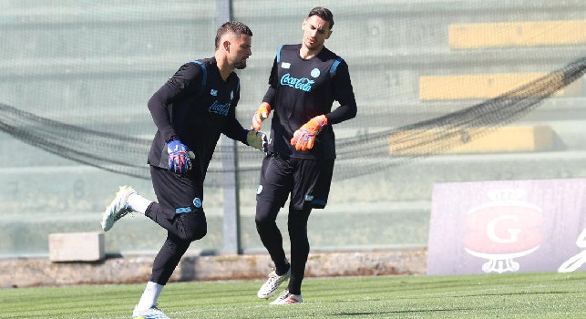 Ritiro Castel di Sangro Napoli 2026, giorno 1: Manna a bordocampo! Segui l\'allenamento mattutino LIVE su CalcioNapoli24 | DIRETTA VIDEO