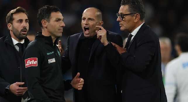 Napoli-Roma, Allegri espulso: proteste e cartellino rosso per l'allenatore azzurro