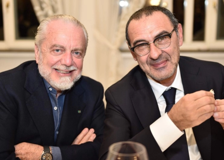 "De Laurentiis mi chiese se ero disponibile a prendere la squadra a gennaio", Gazzetta: ecco come Sarri sta vivendo Napoli-Lazio