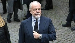 De Laurentiis: Impossibile girare un film a Napoli, una volta Agostino 'o pazzo pretendeva il pizzo