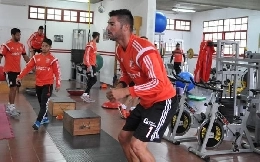 VIDEO SHOCK - Estudiantes-Gimnasia, Andujar protagonista di una rissa furibonda durante il match!