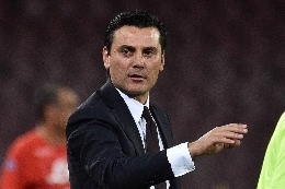 Fiorentina, tegola per Montella: Lirola esce per infortunio e rischia per il Napoli