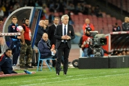 Destro vicino al forfait, Donadoni pensa ad una soluzione sorprendente per il Napoli