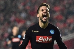 Gazzetta - Euro-Mertens, il dribblomane belga fa fatica in campionato: Sarri punta ancora su di lui con il Cagliari