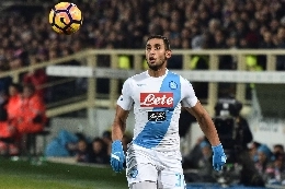 Rai - Mertens rinnova, clausola molto articolata. Nuova proposta di 3 milioni per Insigne. Gelo con l'entourage di Ghoulam