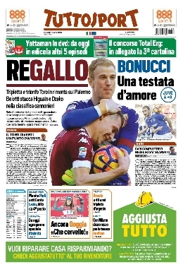 Prima pagina Tuttosport: Re Gallo. Bonucci, una testata d'amore [FOTO]
