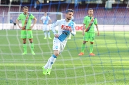 Rinnovo Mertens, se ne riparler&agrave; in primavera: c'&egrave; distanza tra domanda e offerta, spunta la cifra per la cessione