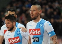 Hamsik prova la giocata dell'anno, goal sfiorato da centrocampo! [VIDEO]