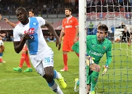 ANTEPRIMA - Il Liverpool su Koulibaly: offerto un quinquennale da 54 mila euro a settimana, il Napoli ha gi&agrave; risposto