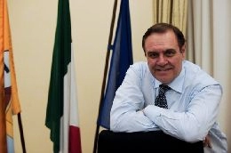 Benevento, il sindaco Mastella: Qualcuno pu&ograve; sabotare la ripresa della Serie A e bloccare le retrocessioni, pronti ad azioni legali!