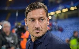 Roma, Totti: Il campionato &egrave; l'obiettivo principale, in Champions &egrave; difficile andare avanti