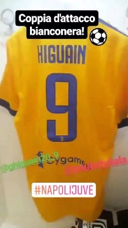 Napoli-Juve, divisa a sorpresa anche per gli uomini di Allegri: Dybala-Higuain in maglia gialla al San Paolo [FOTO]