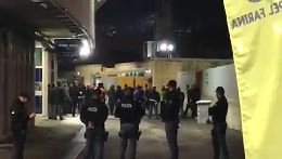 Oilloc, omm e m**d!: la Juve arriva al San Paolo, Higuain insultato da tutti i presenti [VIDEO]