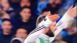 La Curva A si scaglia contro Higuain, il Pipita provoca i tifosi: Vai, pi&ugrave; forte! [VIDEO]
