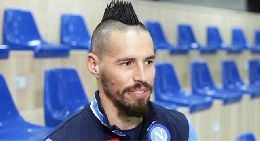 Hamsik, l'entourage: Marek aveva un piccolo blocco alla schiena, dovrebbe esserci stasera! Meglio giocare ogni tre giorni...