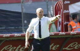 Cagliari, Maran: Nessun contraccolpo per la sconfitta contro il Napoli, c'&egrave; stato solo dispiacere da parte di tutto il gruppo