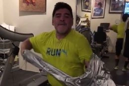 Maradona in Colombia per alcuni test medici, potrebbe essere operato al ginocchio destro [FOTO]