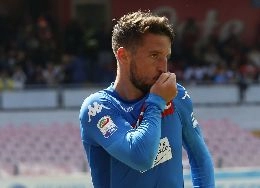 Repubblica - La Roma piomba su Mertens. Clausola scaduta, Monchi deve trattare direttamente con De Laurentiis: i dettagli
