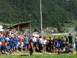 Napoli-Feralpisal&ograve;, pienone a Carciato: 3500 spettatori per il pokerissimo degli azzurri